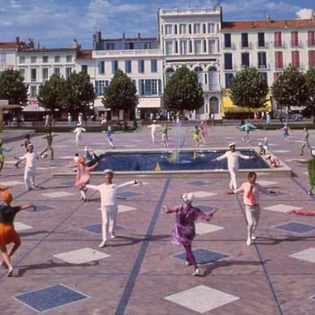 Gite Des Huskys Villa Tonnay-Charente Esterno foto