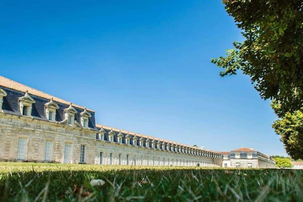 Gite Des Huskys Villa Tonnay-Charente Esterno foto